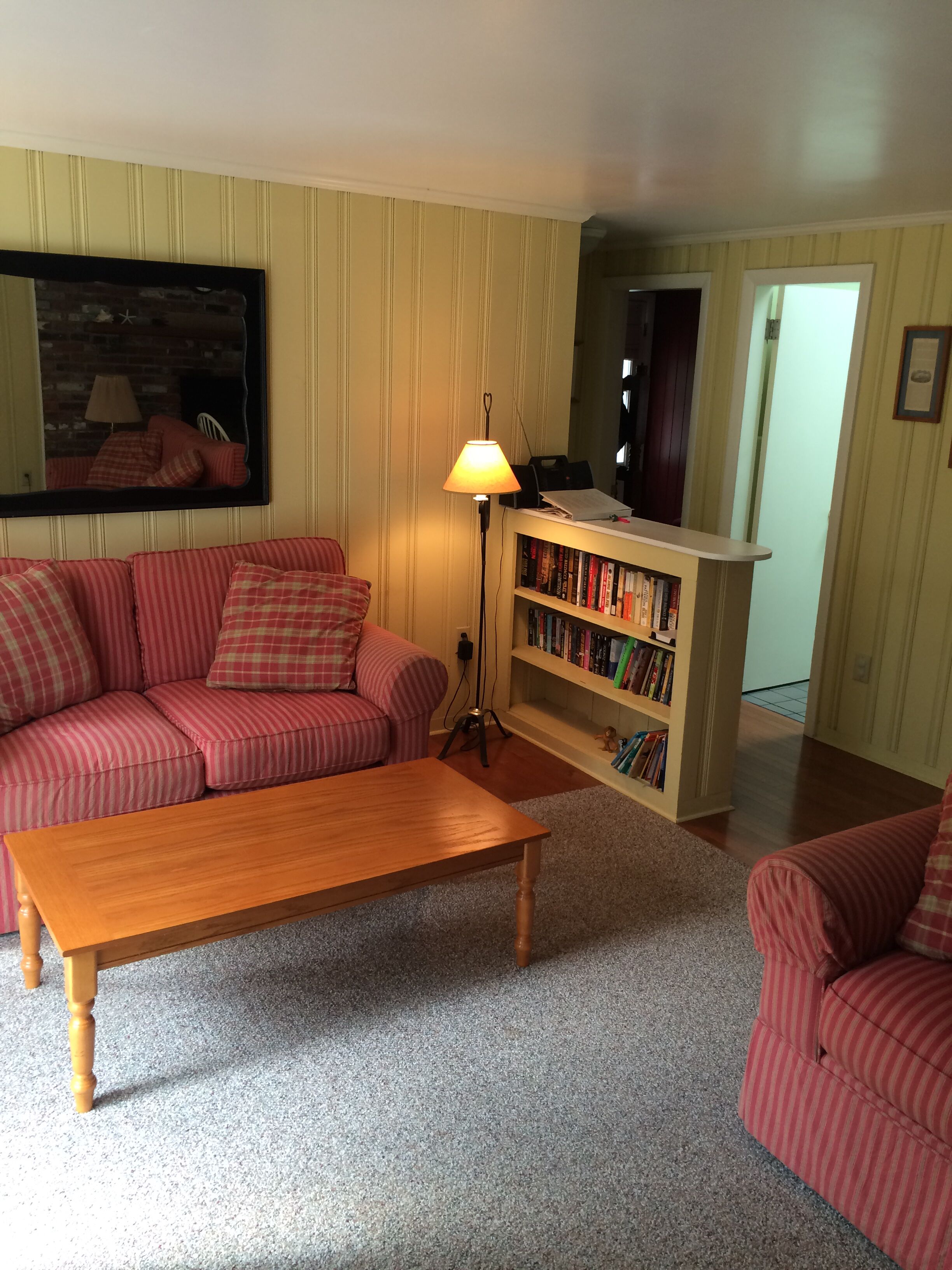 Walk down quiet country lane to private Bay Beach.