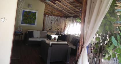 Villa Victoria, 7 minutes walking to Playa Bonita