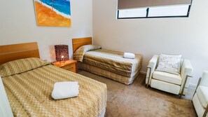 3 bedrooms, bed sheets