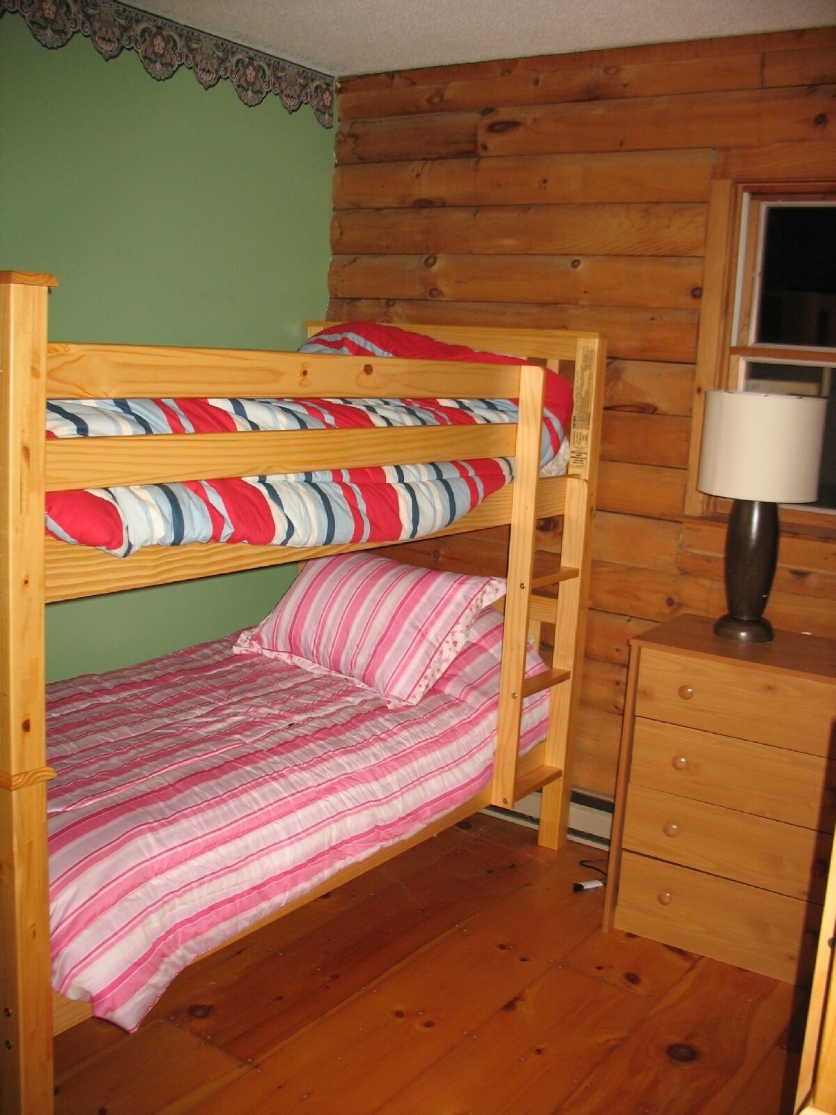 Get away from the crowd. Log cabin with today's conveniences. 400 private acres.