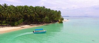 Villa Paraiso- din egen private pool! PÅ STRANDEN! AC 4 varmeaflastning! Cykler / kajakker