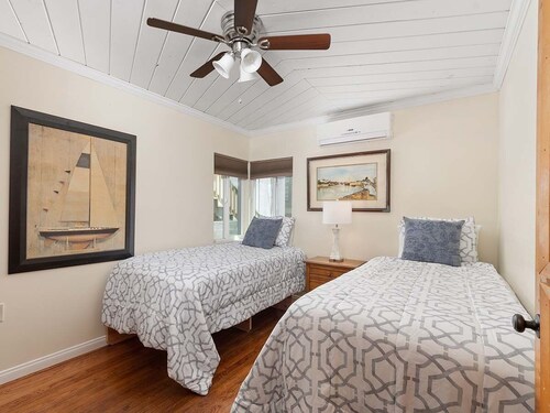 3br / 2ba物件全体があなた次第..ACすぎる！ ペットOK.2018年に改造 