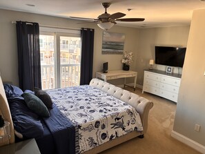 4 habitaciones, tabla de planchar con plancha, cuna de viaje y wifi 