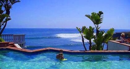 Spacious Oceanfront Condo in Club Marena