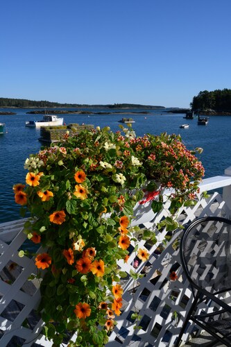 Long View Farm on Broad Bay