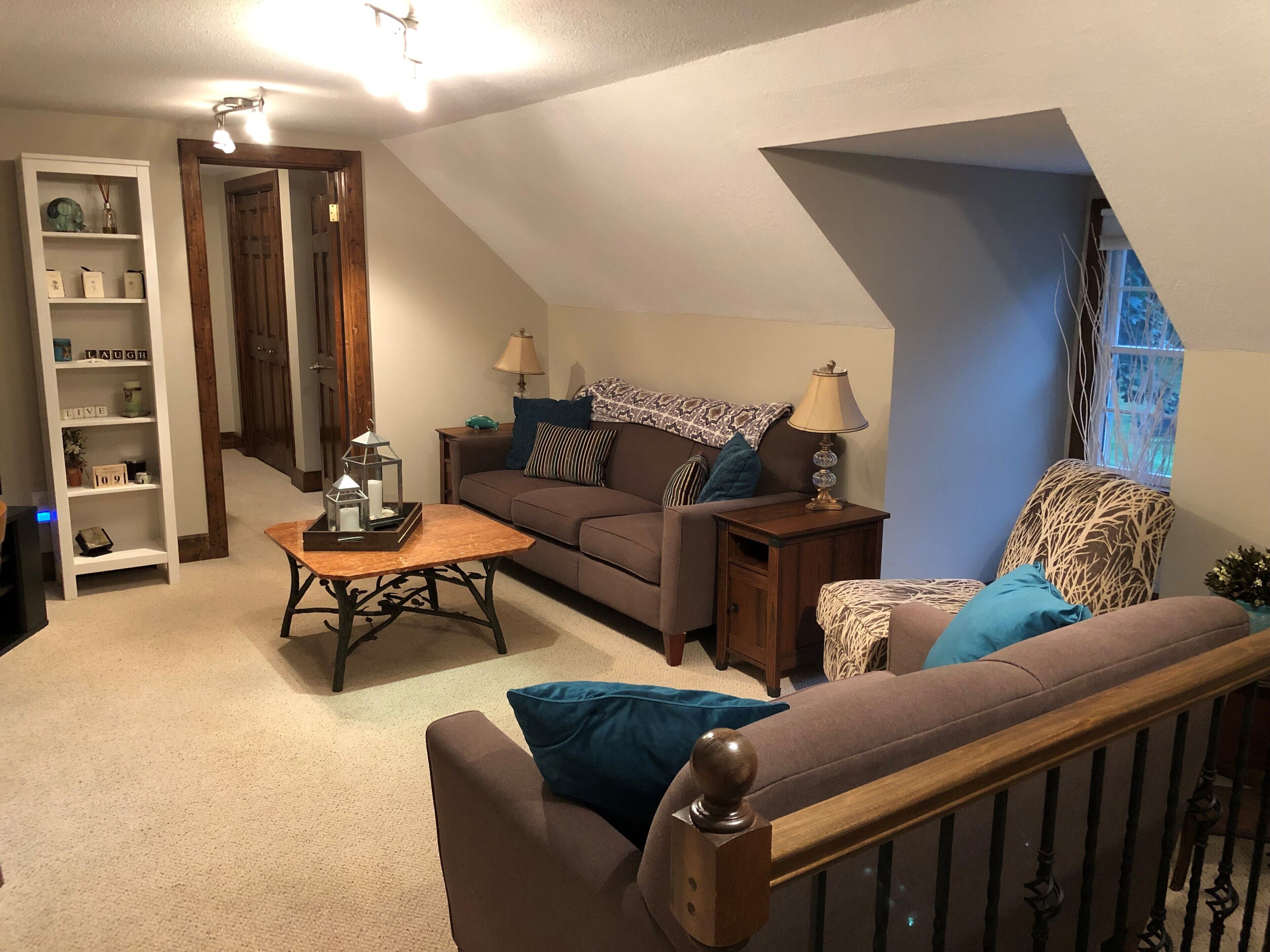 Beautiful Carriage House / Your Own Isolated Space