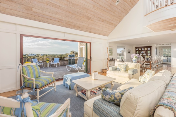 Great and comfortable seating for all. Indoor - outdoor entertaining.