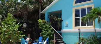 *** NOUVEAU SMYRNA BEACH *** OCEAN VIEW *** 70 PIEDS ** BEACH WALKWAY *** LUXURY HOME 