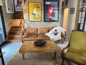 Interior - Dunsborough spa cottage - quiet spot, central town (Dunsborough)