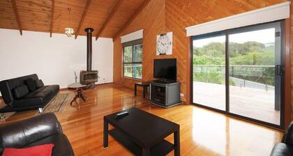 This large family property is only a short stroll to Rye and offers...