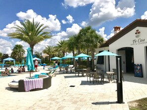Outdoor dining - Brand new villa in amazing resort (Kissimmee)