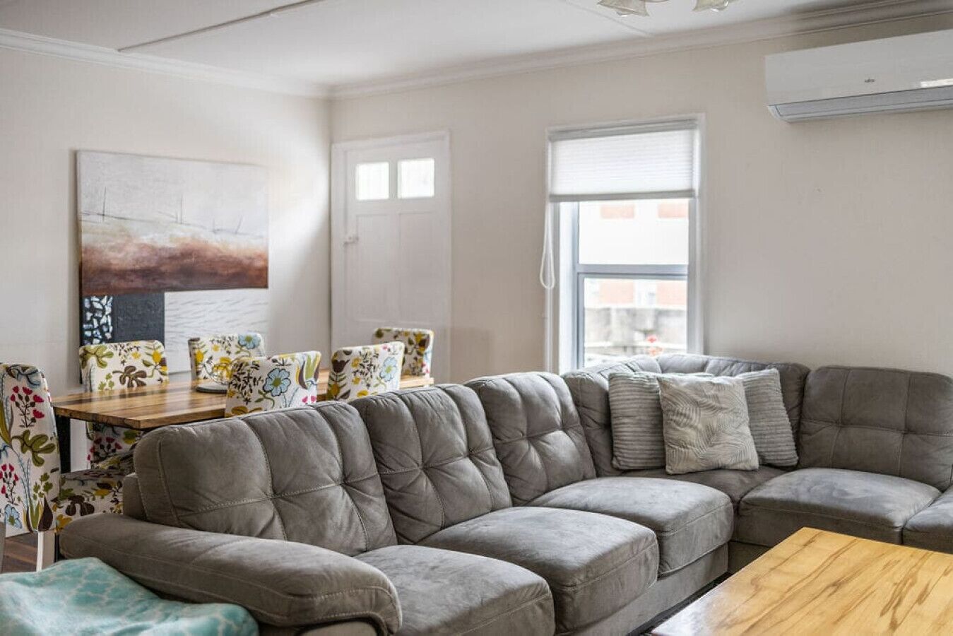 Smart TV, video game console, books