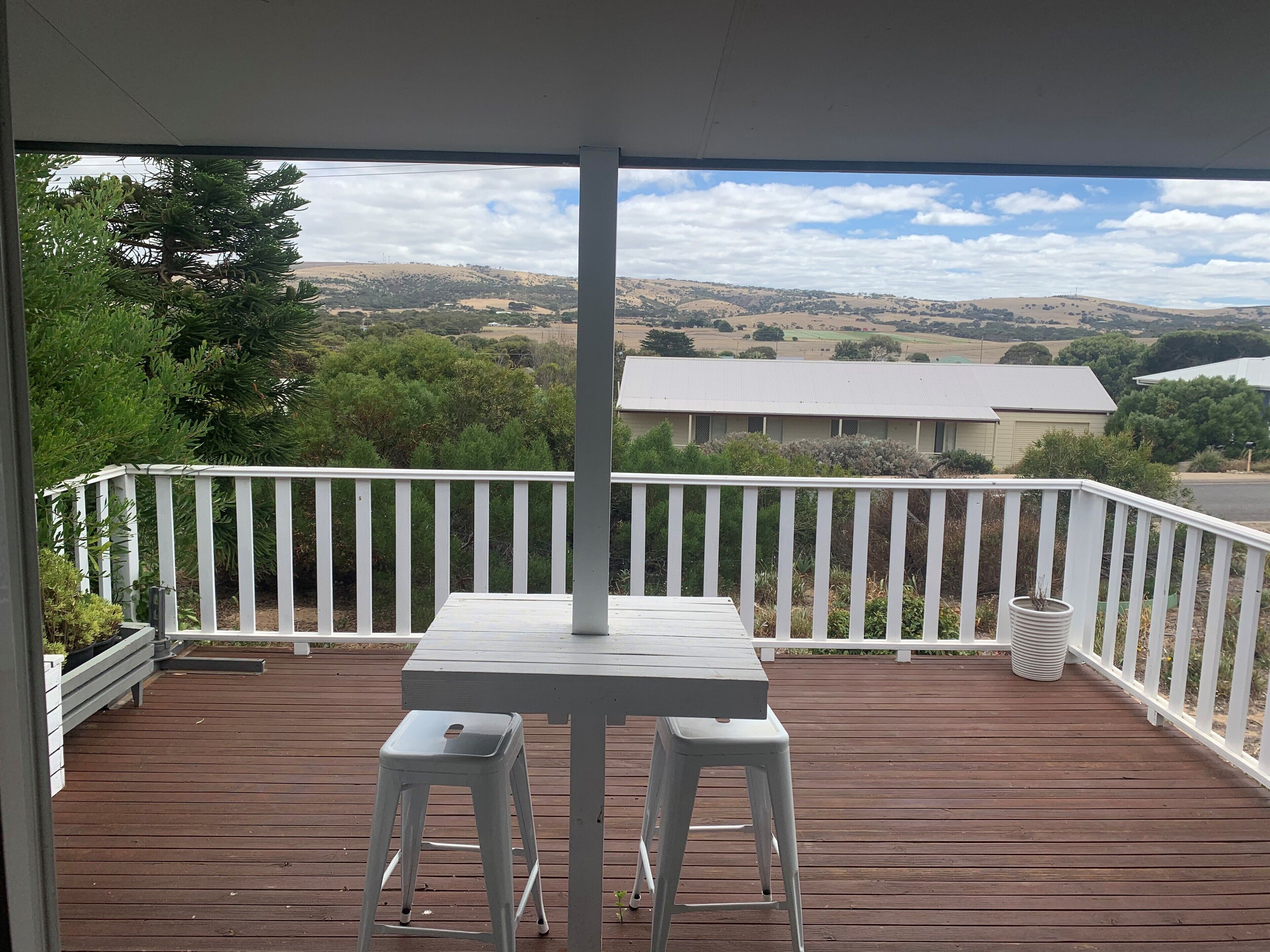 GREAT GETAWAY BY THE BEACH-HILLSVIEW PORT ELLIOTT — image 5