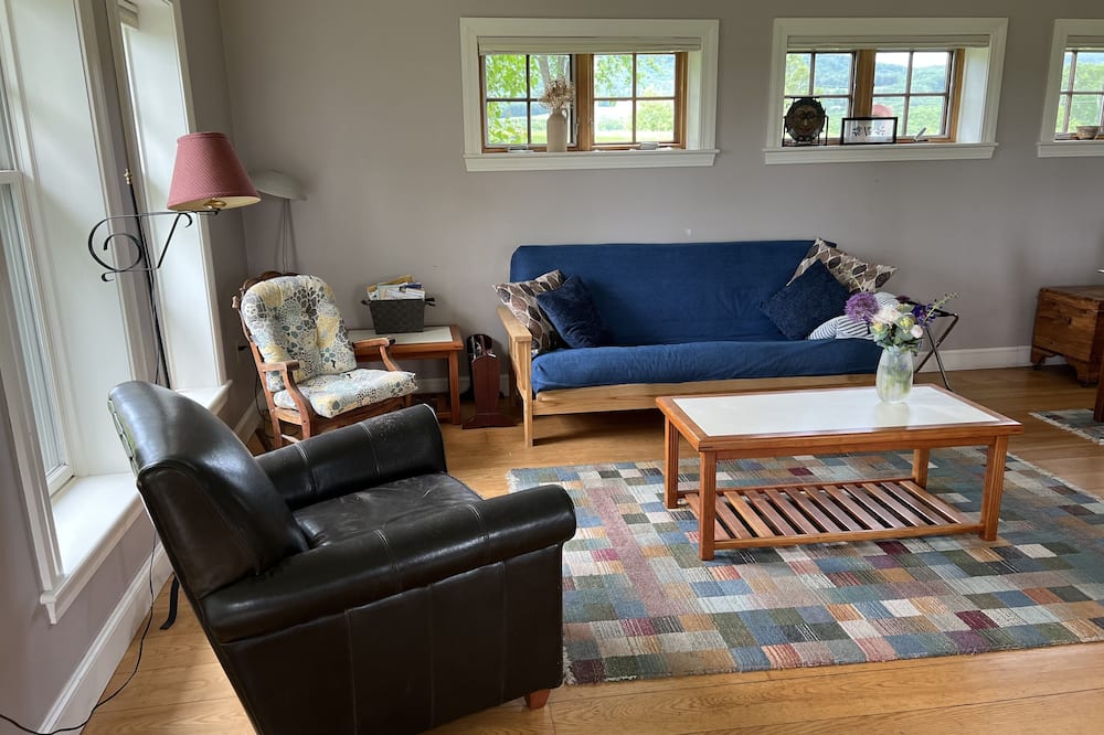 Jefferson Airbnb & Cheap Cabin Rentals from 36 AirCabins