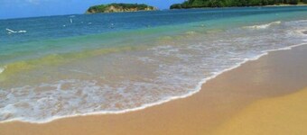 Beautiful and comfortable beach residence...