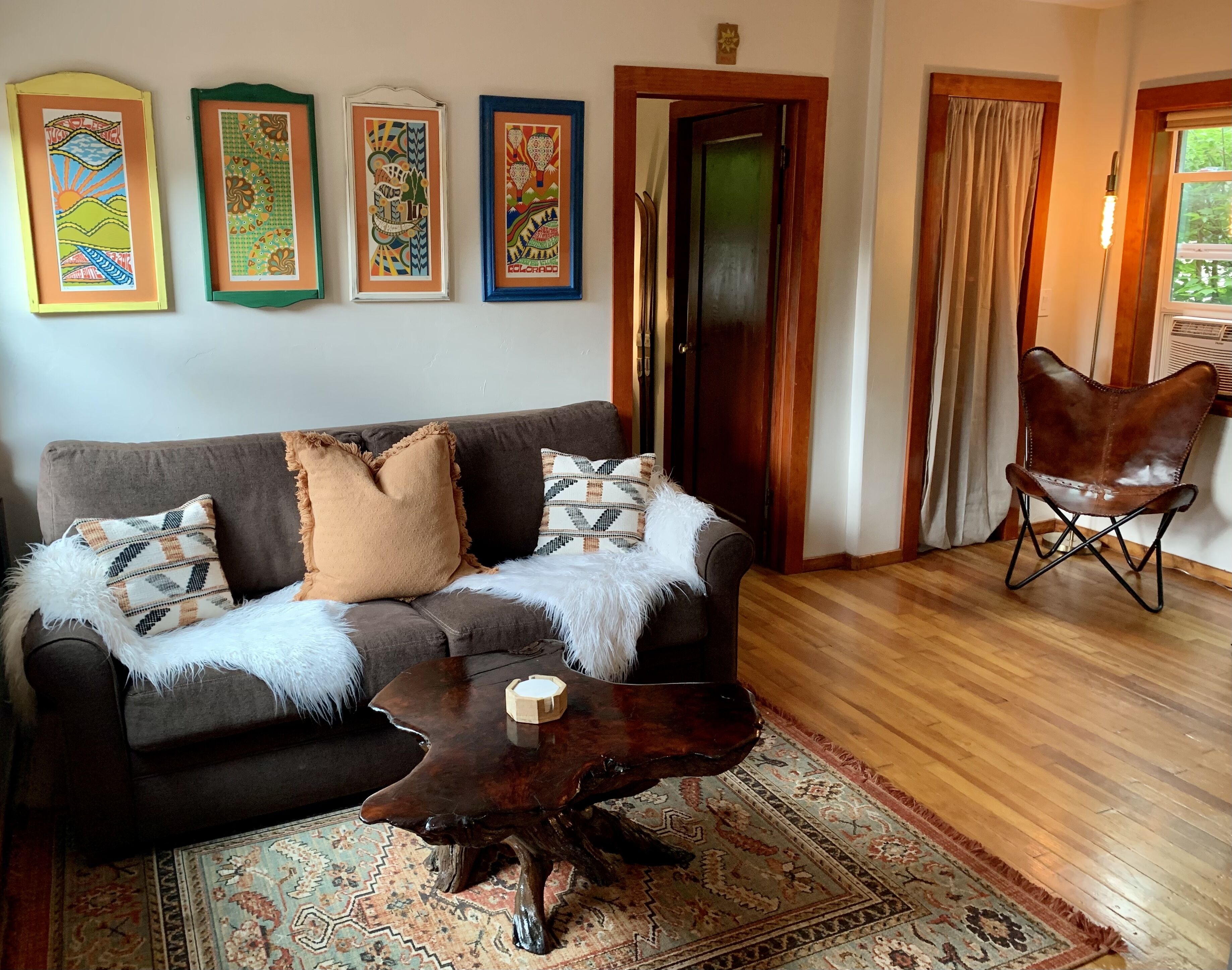 Downtown Hot Springs Cabin  - great location - VERY PRIVATE YARD & CABIN