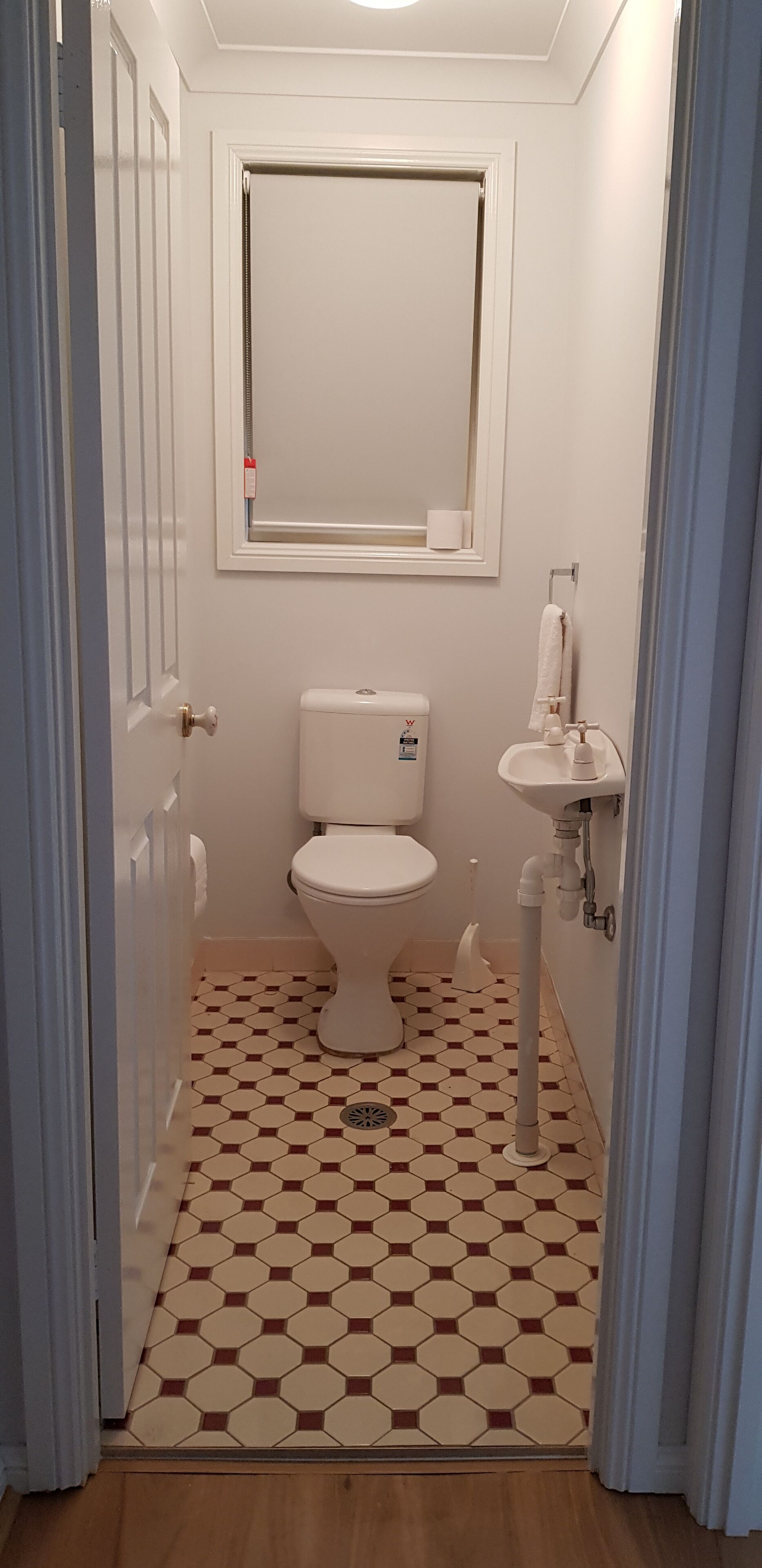 The Villa Retreat - Your 2 bedroom Self-Contained Home Away From Home — image 12