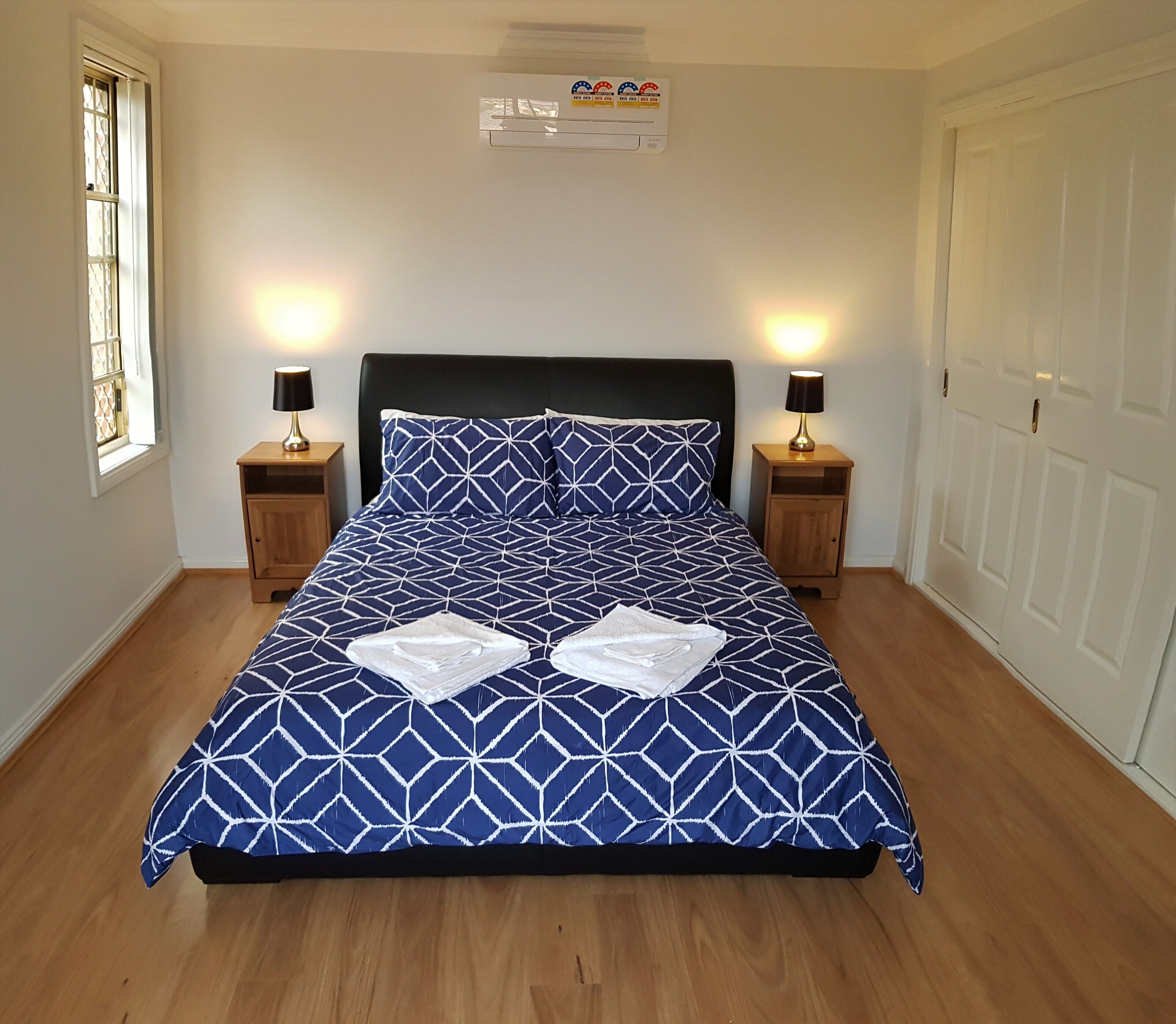 The Villa Retreat - Your 2 bedroom Self-Contained Home Away From Home — image 5