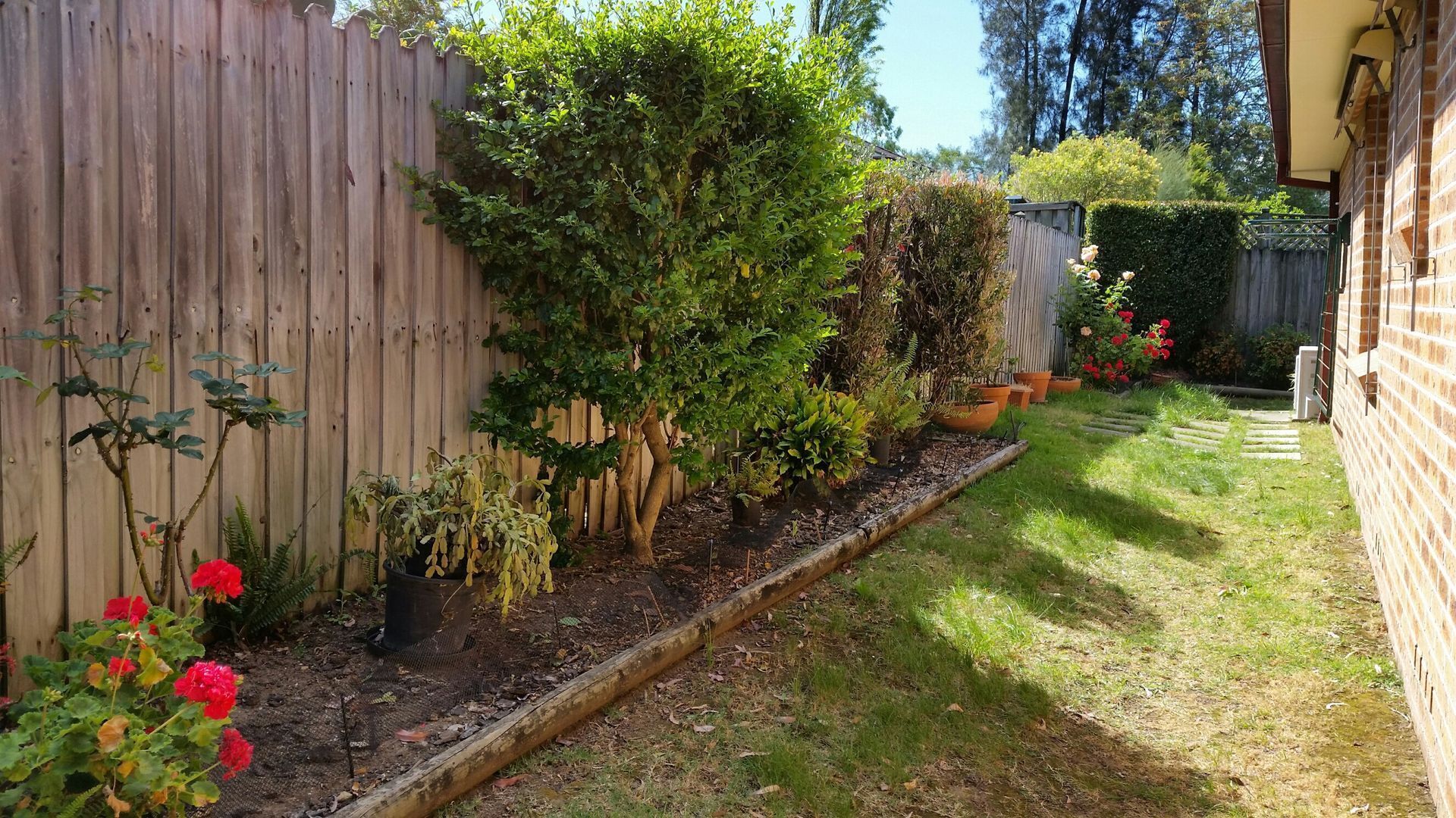 The Villa Retreat - Your 2 bedroom Self-Contained Home Away From Home — image 20