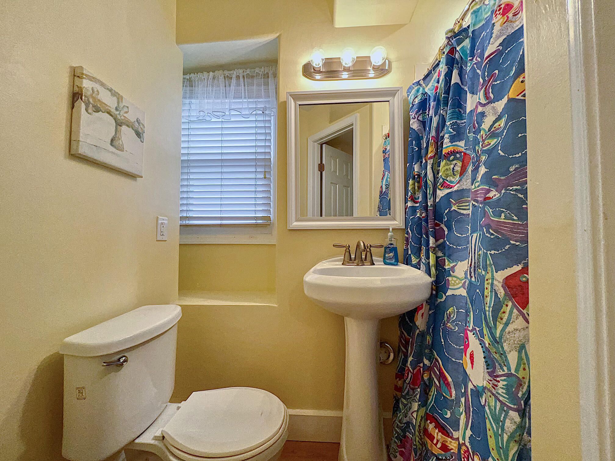 Beautiful Bayside Gem Accepting 3 Night Stays!