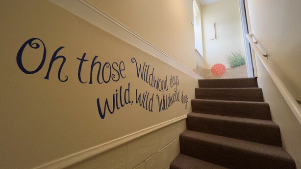 A staircase with a wall decal saying "Oh those Wildwood days." - Beautiful Bayside Gem Accepting 3 Night Stays! (Wildwood)