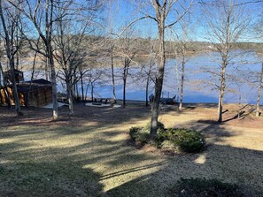 Property grounds - Perfect Family Vacation Home On The Lake! (Wedowee)