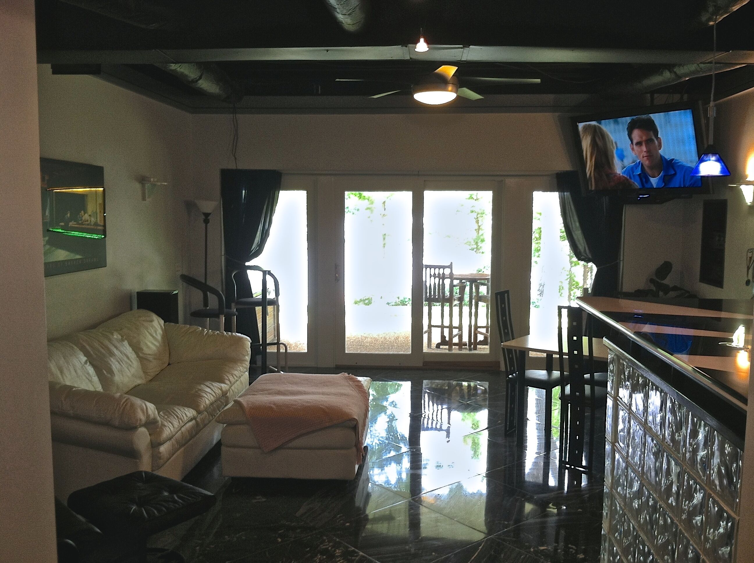 Perfect Family Vacation Home On The Lake!