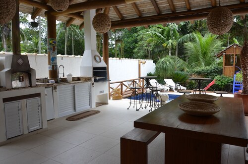 House near the beach, pool, barbecue, wood oven, air conditioning, wifi