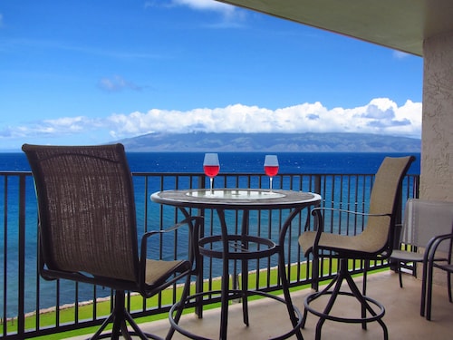 FALL SPECIAL! Sunset and Whale Watching On Your Private Lanai! No Resort Fees!