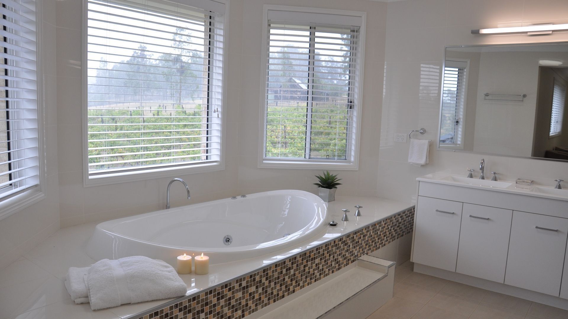 Ghost Riders Lodge at Adam's Leap Wines — image 7