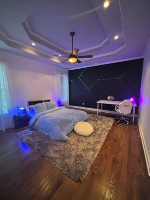 8 Schlafzimmer, Schreibtisch, Bügeleisen/Bügelbrett, kostenloses WLAN