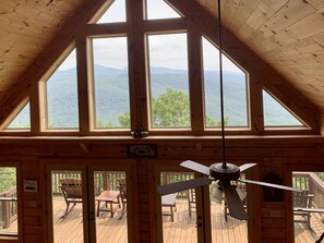 Interior - All Year Mountain/Sunset Views ~ Updated cabin ~ Best view in Lake Lure (Lake Lure)