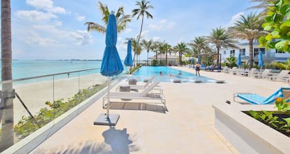 Condo de luxe avec une touche de Bahamas Beachy!