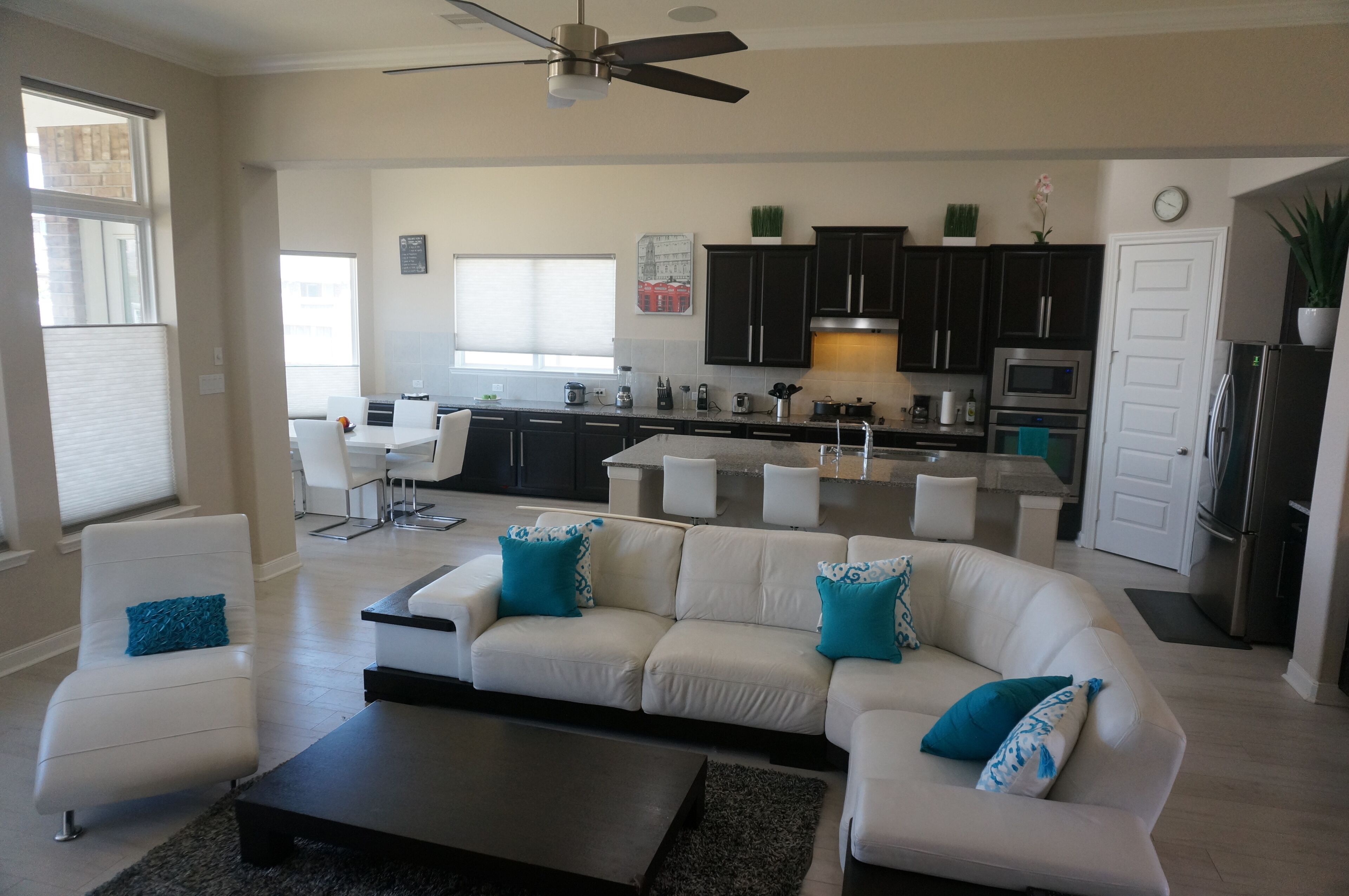  Katy Mills & a lots of fun around!