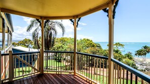 Property grounds - ROUND HILL HOUSE 1770 - waterfront views (SEVENTEEN SEVENTY)