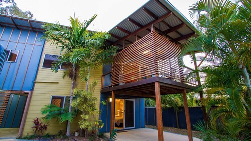 DAMIA VILLA 2 AGNES WASSER