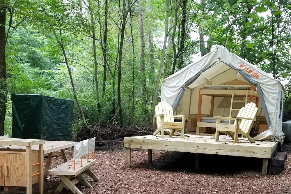 Tentrr Signature Site - Peaceful by Pigeon Creek