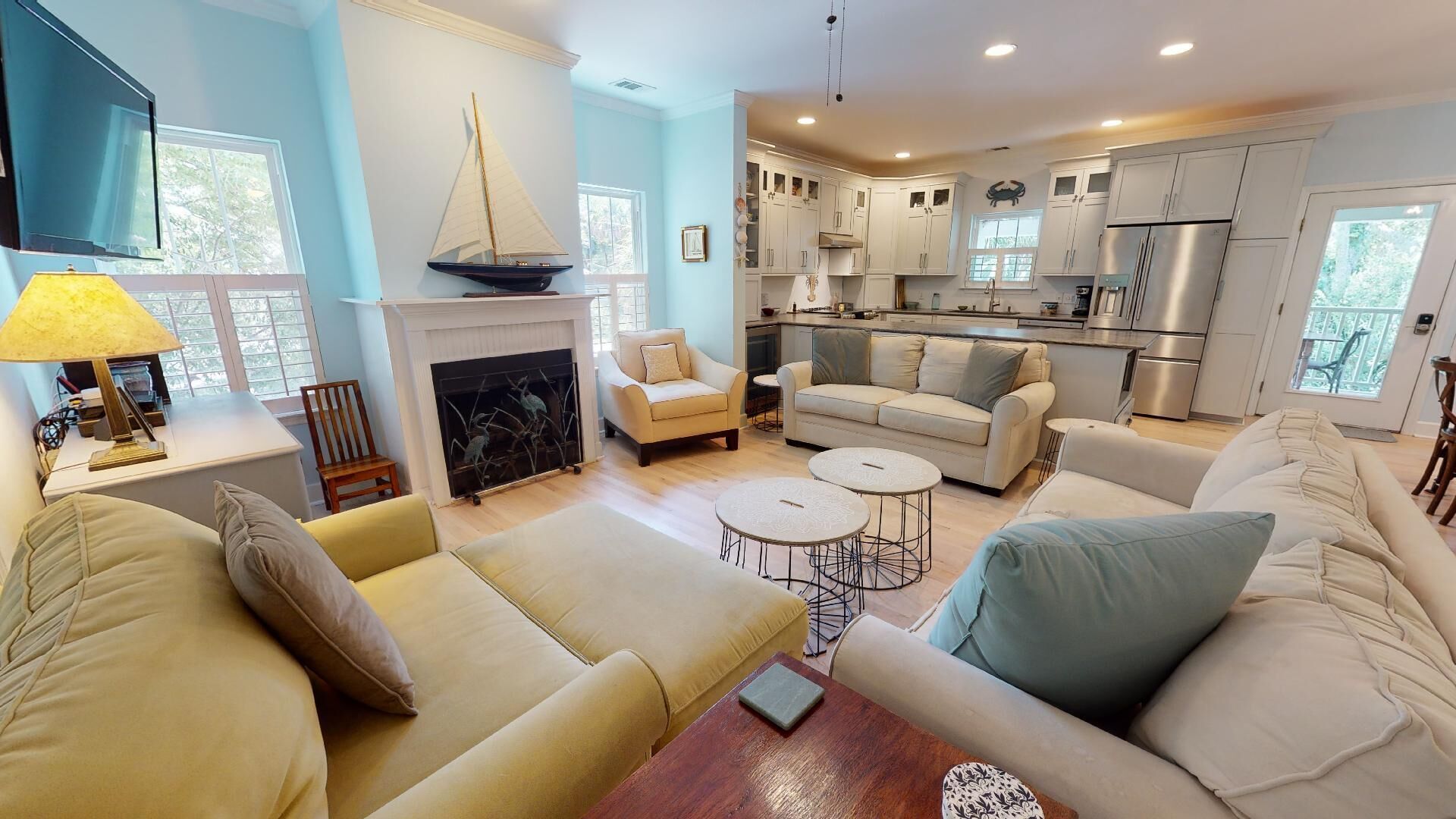 Modern Beach House - Close to the Beach and Back River - Free Wi-Fi