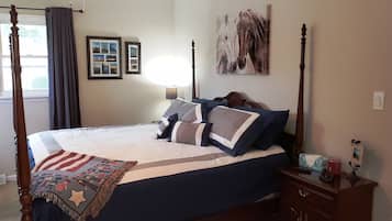 3 bedrooms, iron/ironing board, WiFi, bed sheets
