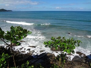 Beach nearby - 108 - AMAZING LOCATION - NOBLE AREA OF PRAIA GRANDE (JUST 100 METERS) (Ubatuba)