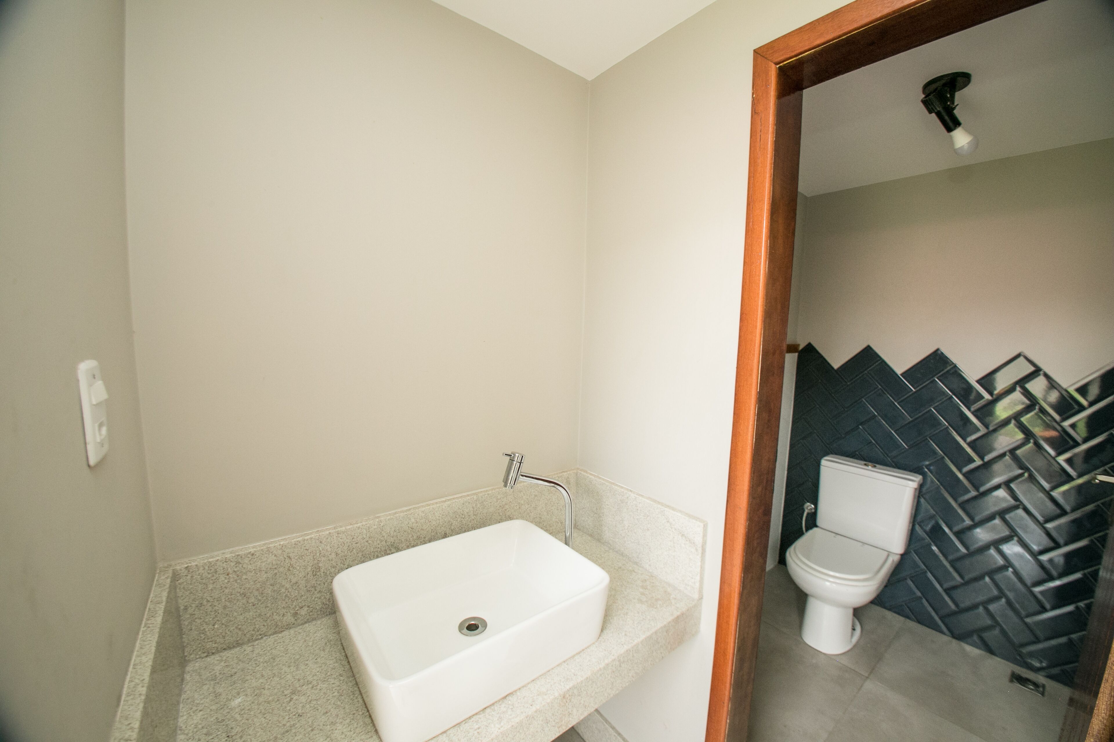 Refinement, elegance, comfort and privacy (Cable TV + Wifi Internet)