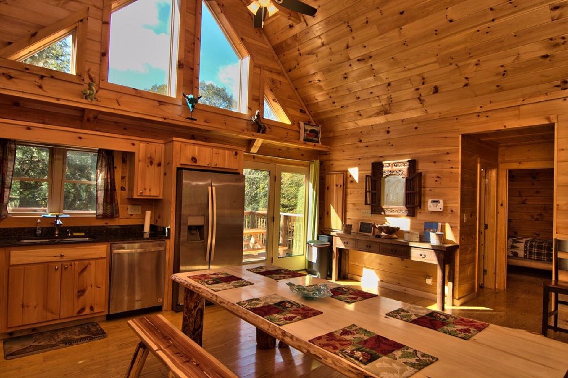 Log Cabin 2 acre borders Lehigh River & Trail - Game room, Bar, Fire Pit, decks