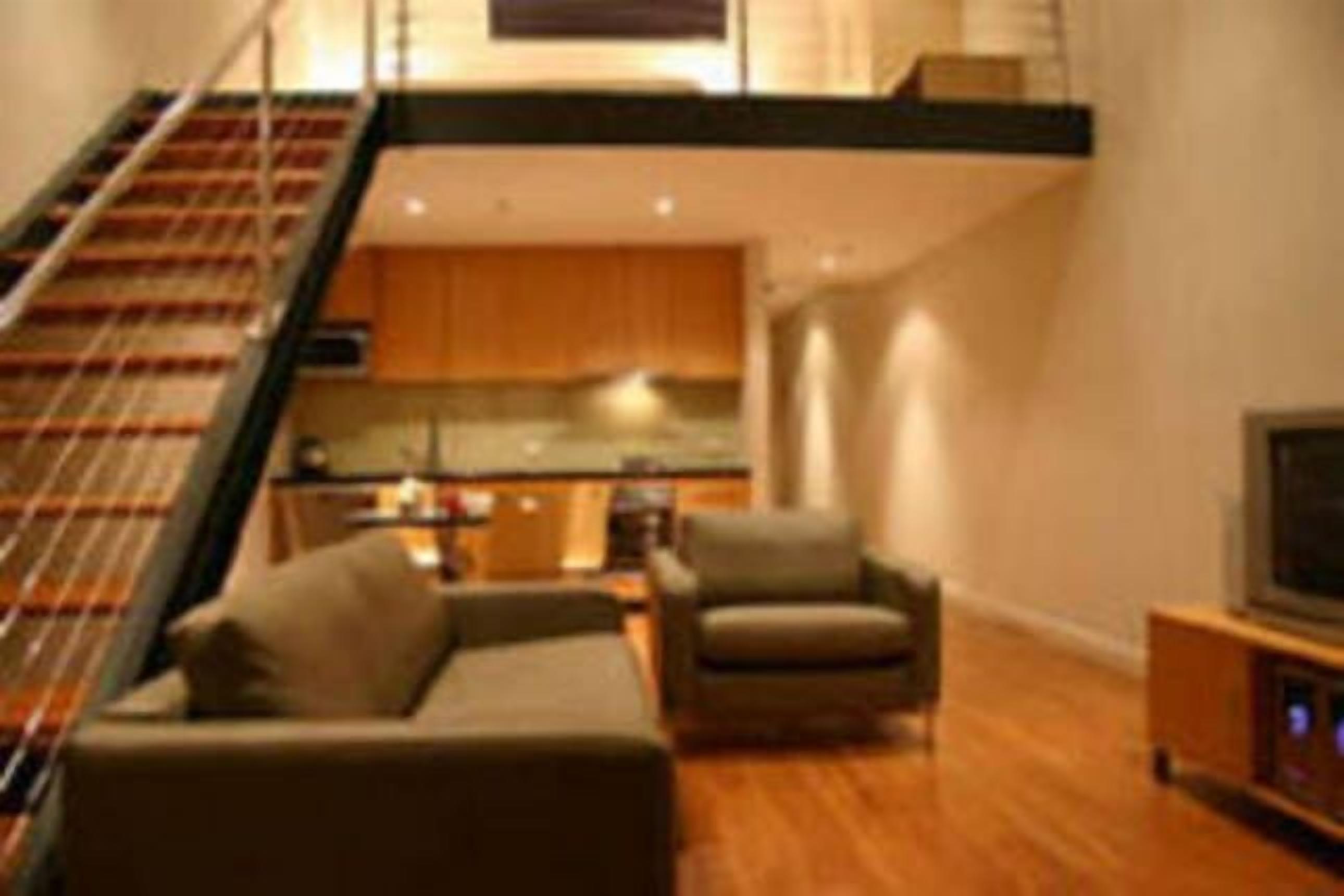 Semaphore Blue Apartments — image 5