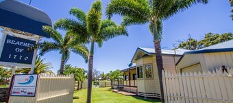 MARINE BREAK Agnes Water - secure boat parking inside yard, outside pet welcome