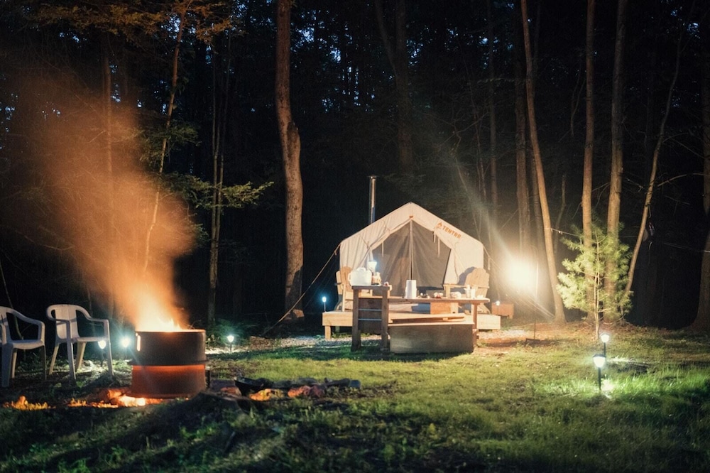Tentrr Signature Site - GoldMine Hideaway