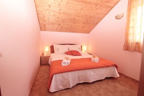3 bedrooms, desk, soundproofing, iron/ironing board - Villa Tina with private pool (DUBROVNIK)