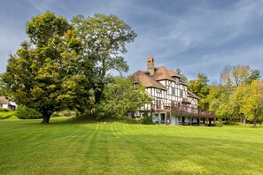 Exterior - Rent an entire lake-view estate in the heart of wine country!   (Hammondsport)