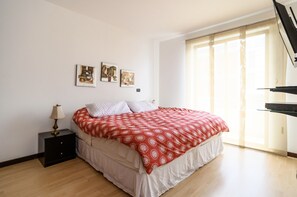 1 bedroom, iron/ironing board, free WiFi