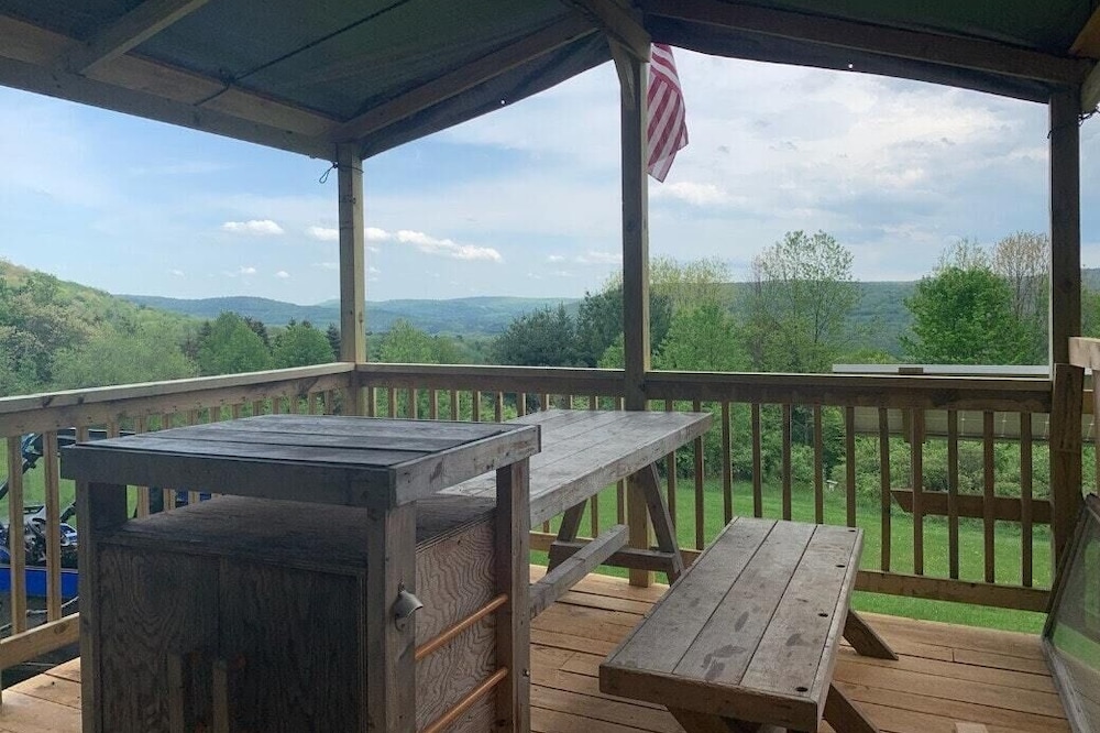 Tentrr Signature Site - Valley View Serenity