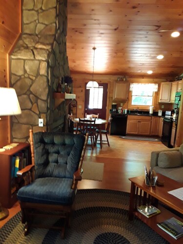 Ashmere See Log Cabin mit Privatsphäre / 2 Schlafzimmer